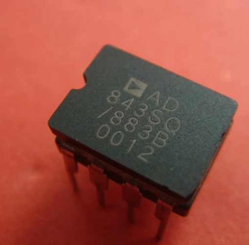 AD843SQ/883B Analog Devices Inc.